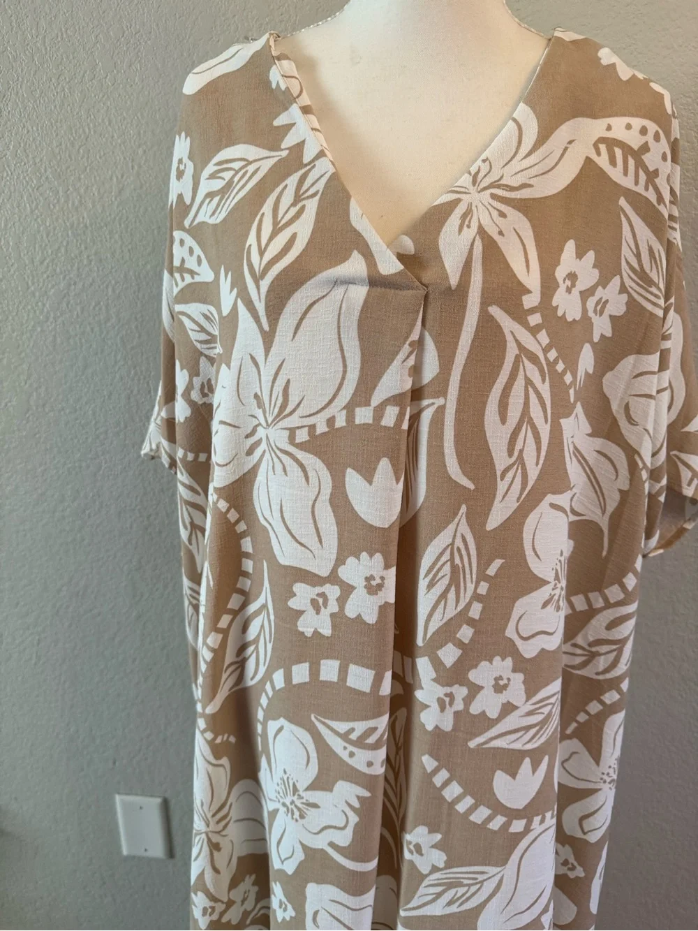 Fred David Tropical Floral Kaftan Maxi Dress Taupe White Plus Size 2X